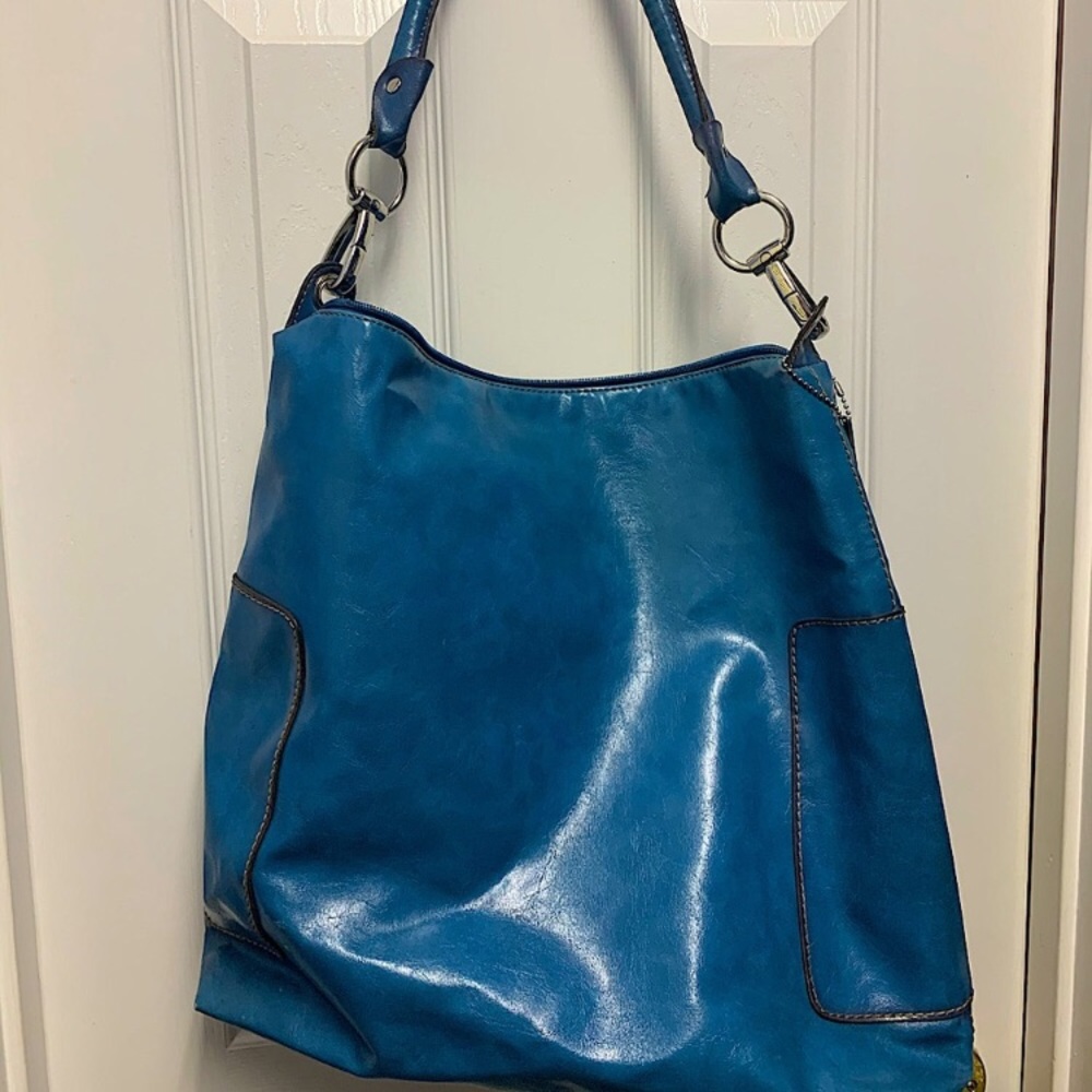 XL Chinese Laundry Duffle Bag (missing zipper)